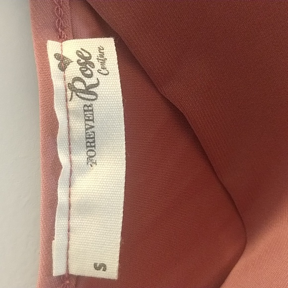 Dress - Picture 5 of 6